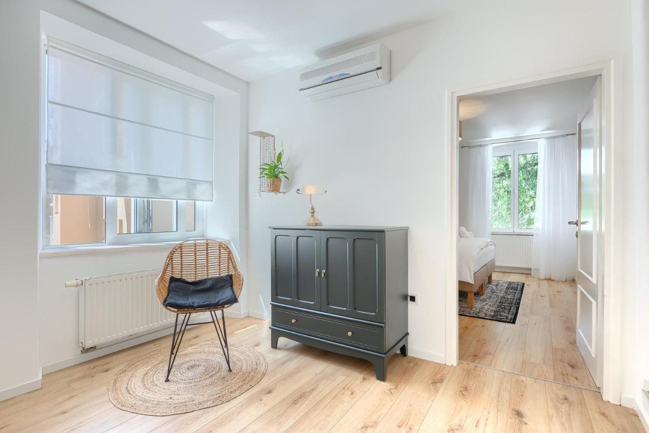 Calafati Apartment With Free Private Parking Рийека Екстериор снимка